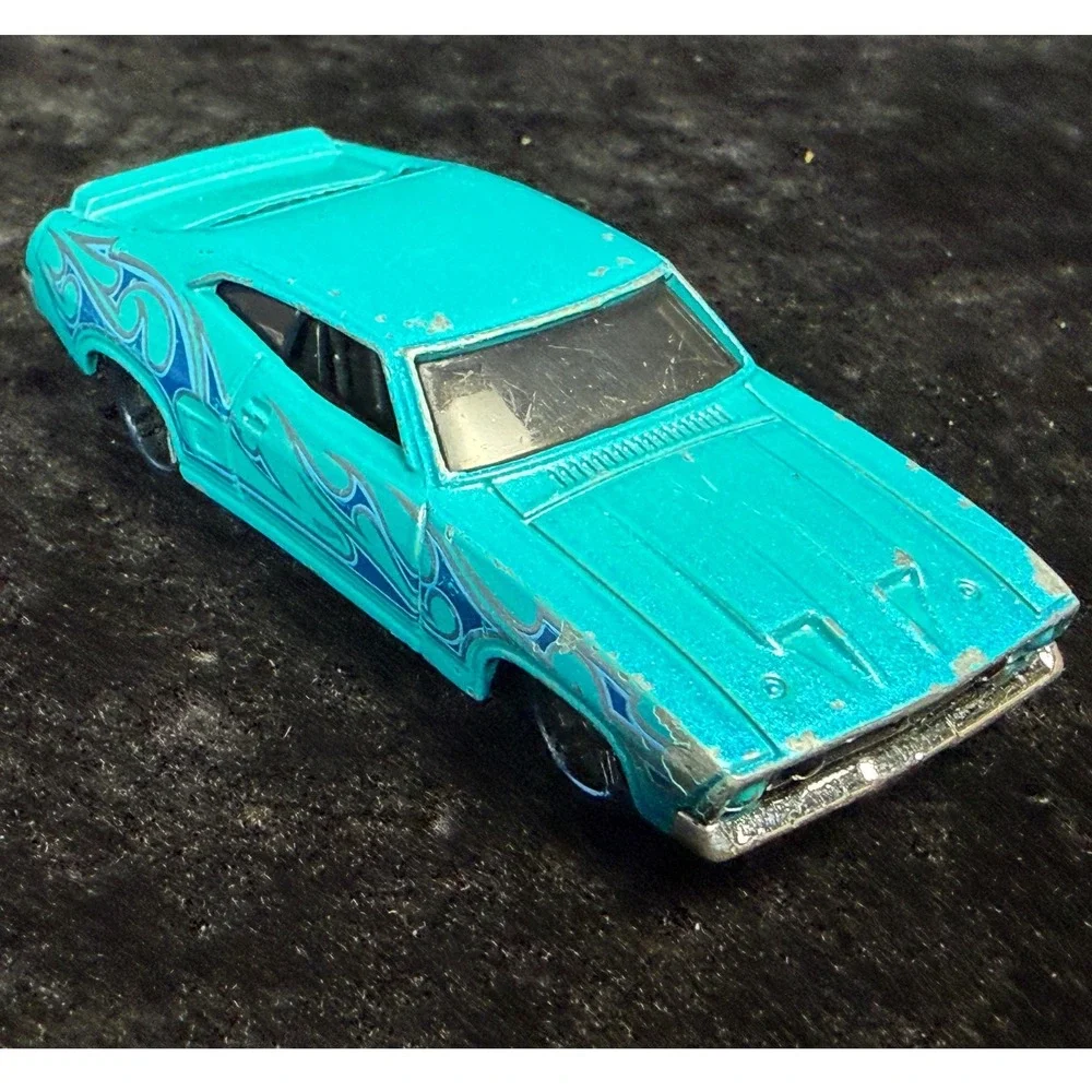 Hot Wheels-Ford Diecast Lot: 73 Falcon XB, 07 Mustang Model A, Custom Bronco